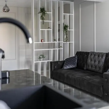 Holidays Vibes Apricity Mamaia Nord Apartament *